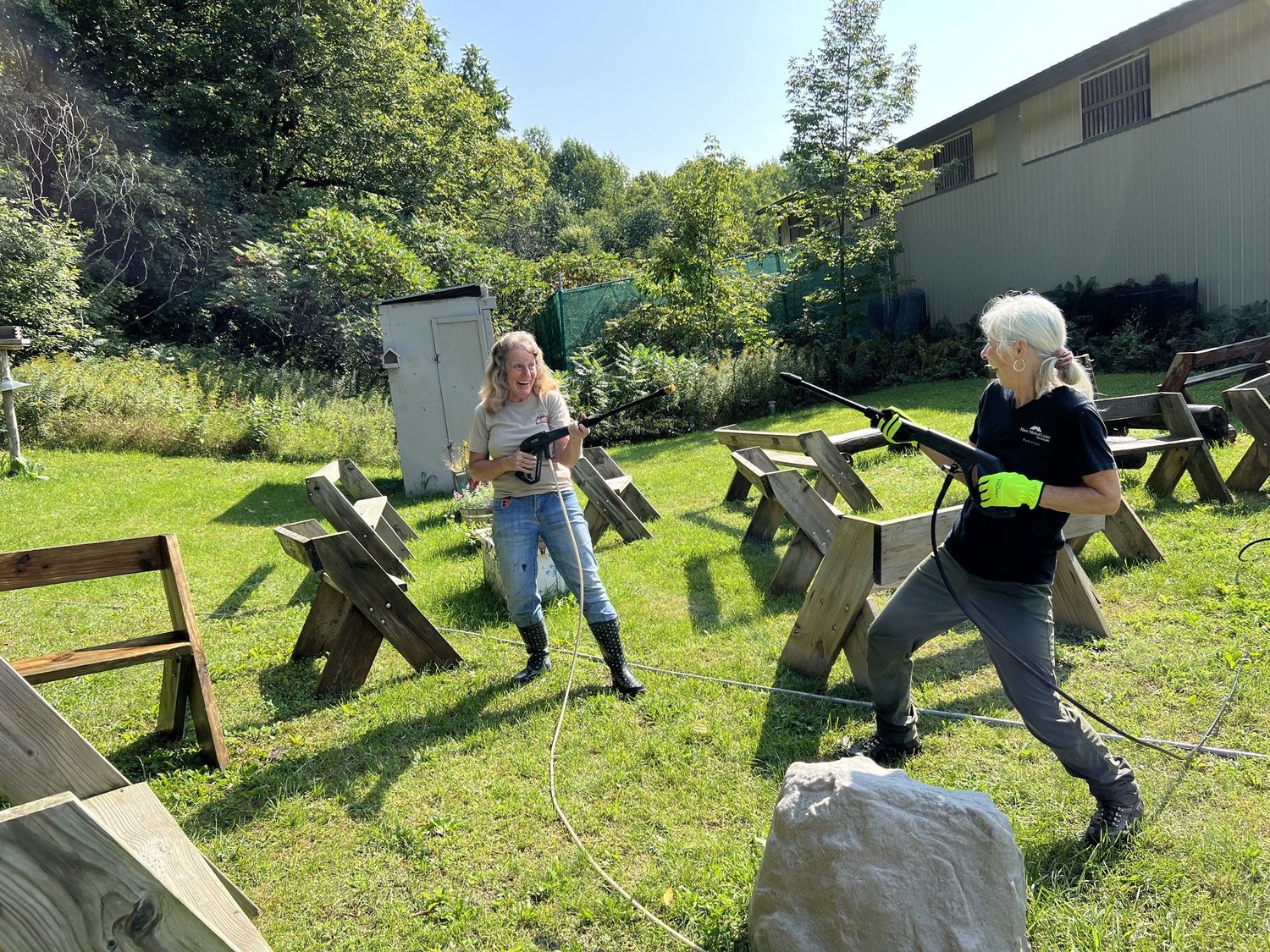 REGI volunteers working together to support wildlife care